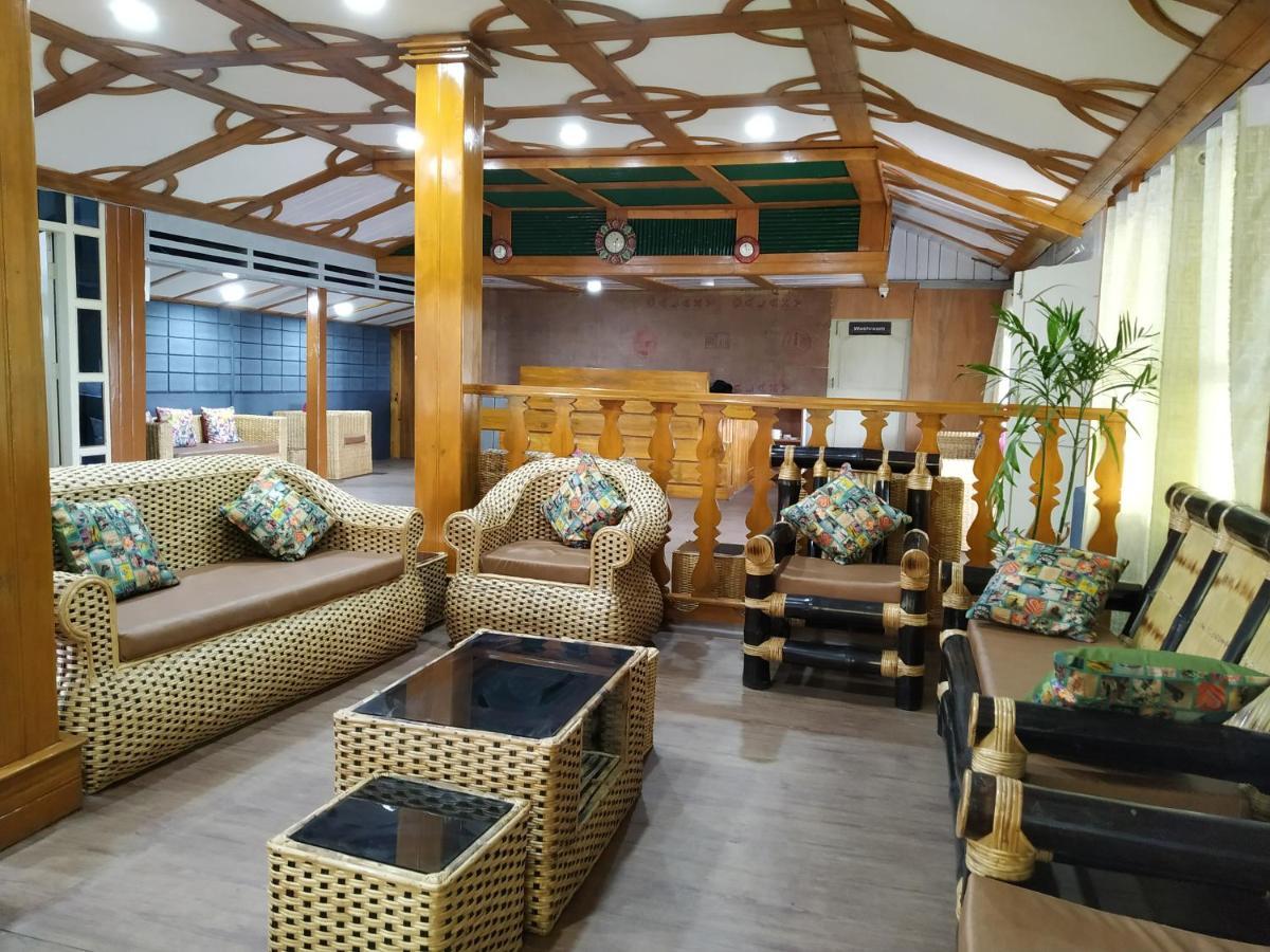 Ziro Palace Inn - A Boutique Hotel Hapoli Ngoại thất bức ảnh