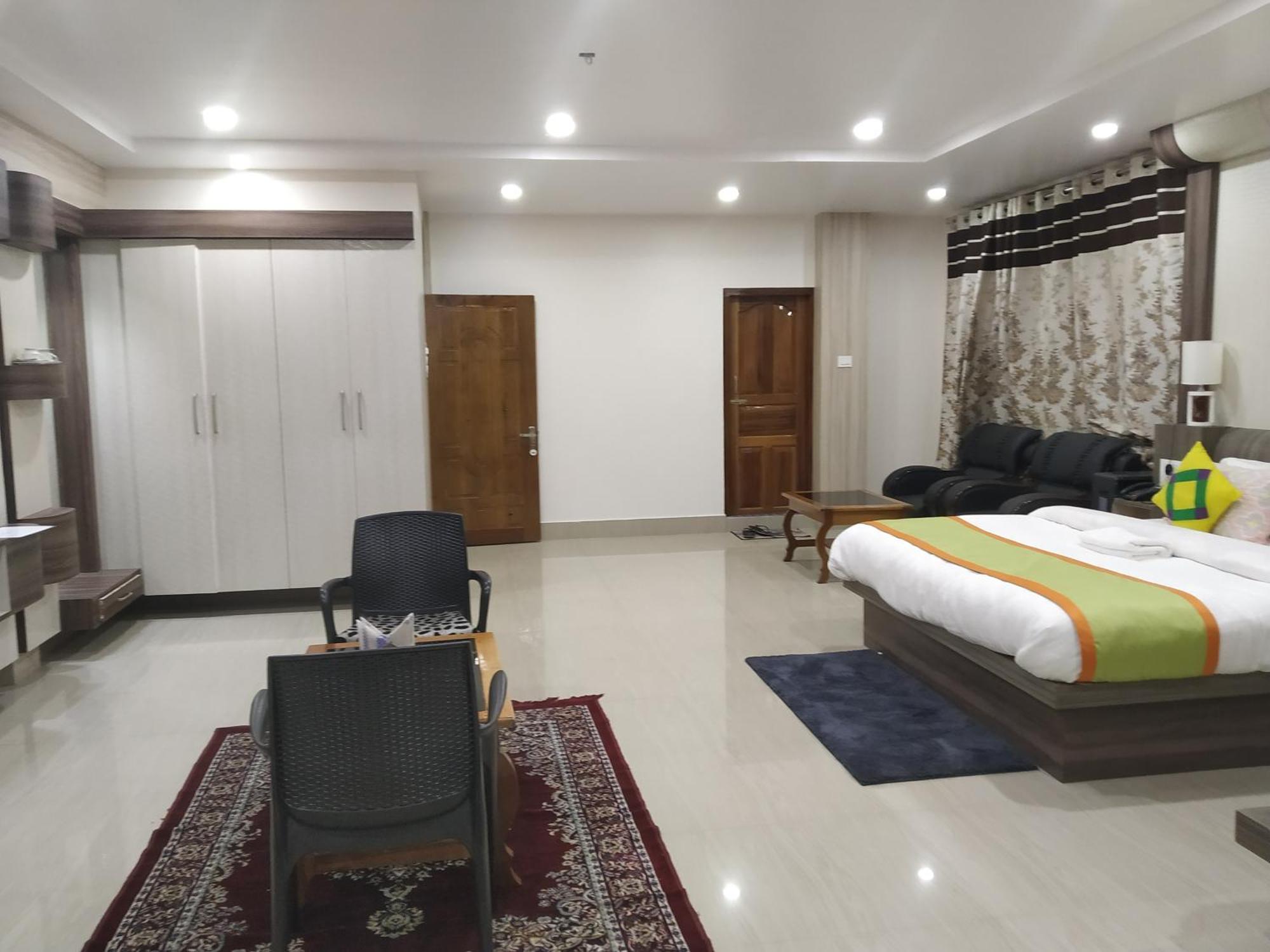 Ziro Palace Inn - A Boutique Hotel Hapoli Ngoại thất bức ảnh