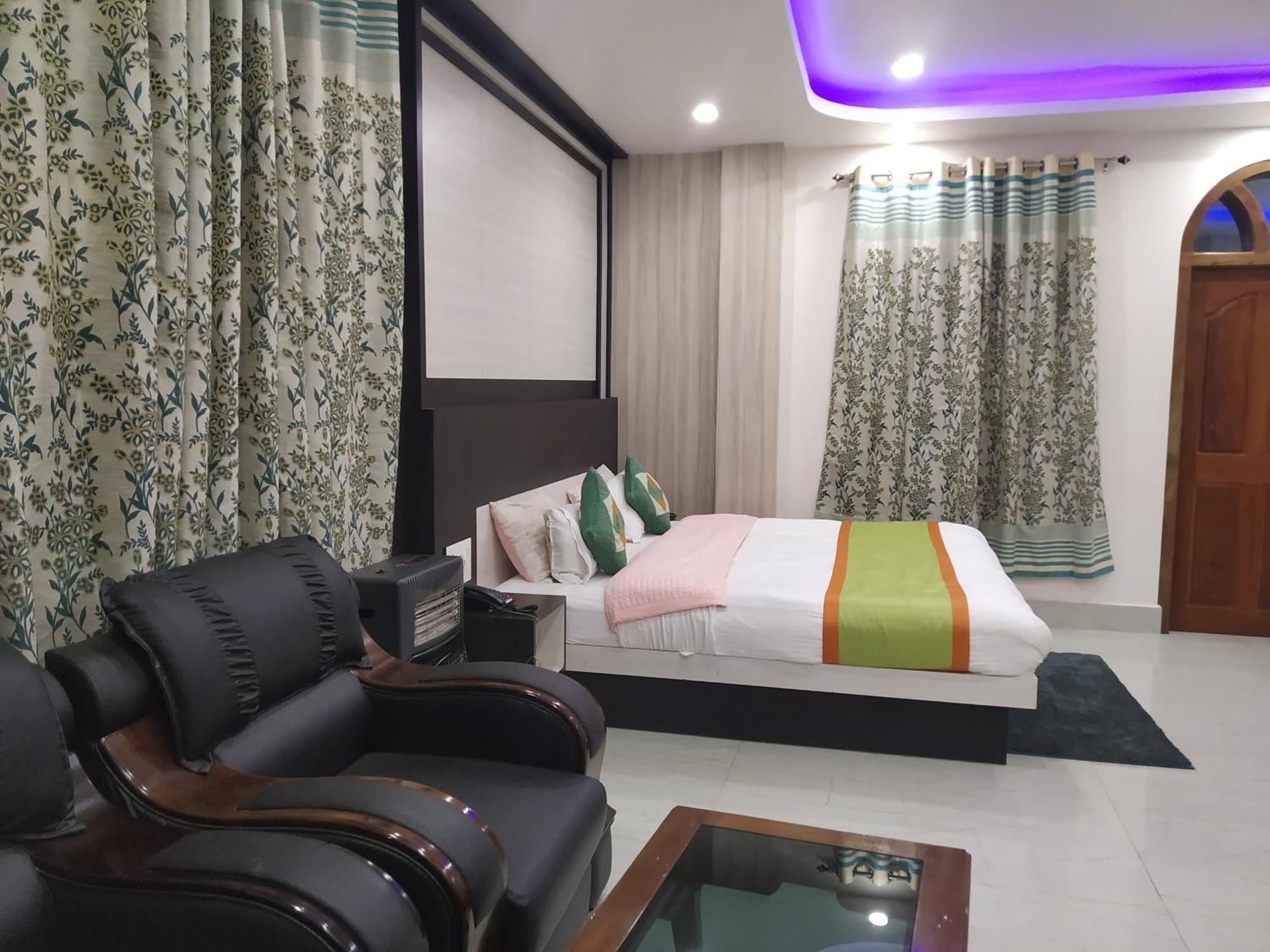 Ziro Palace Inn - A Boutique Hotel Hapoli Ngoại thất bức ảnh