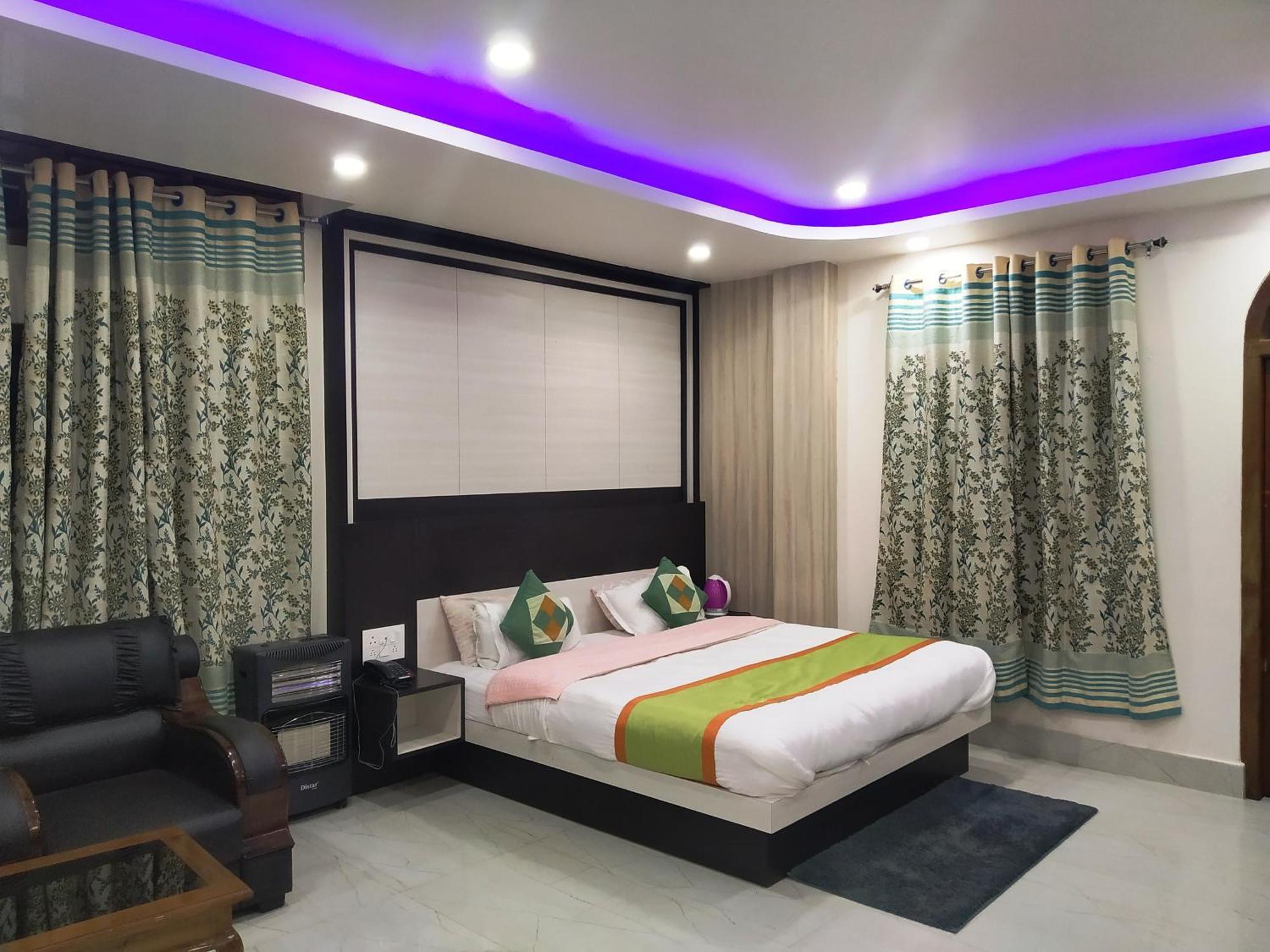 Ziro Palace Inn - A Boutique Hotel Hapoli Ngoại thất bức ảnh