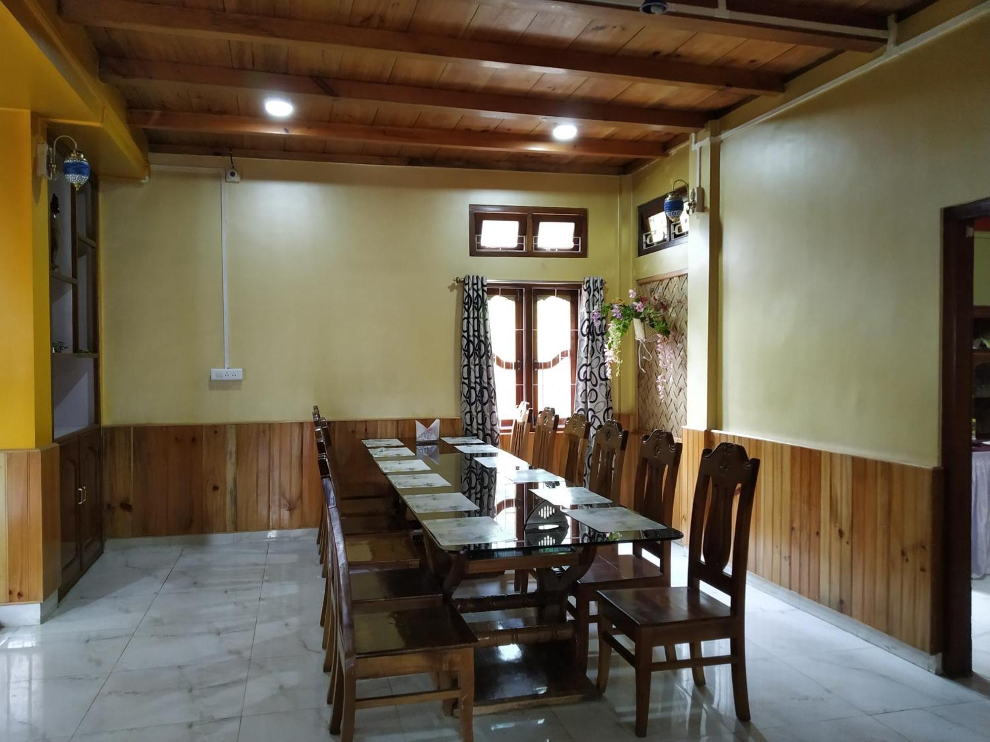 Ziro Palace Inn - A Boutique Hotel Hapoli Ngoại thất bức ảnh