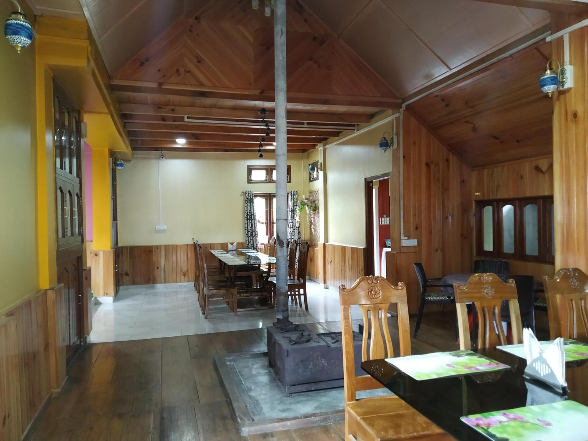 Ziro Palace Inn - A Boutique Hotel Hapoli Ngoại thất bức ảnh