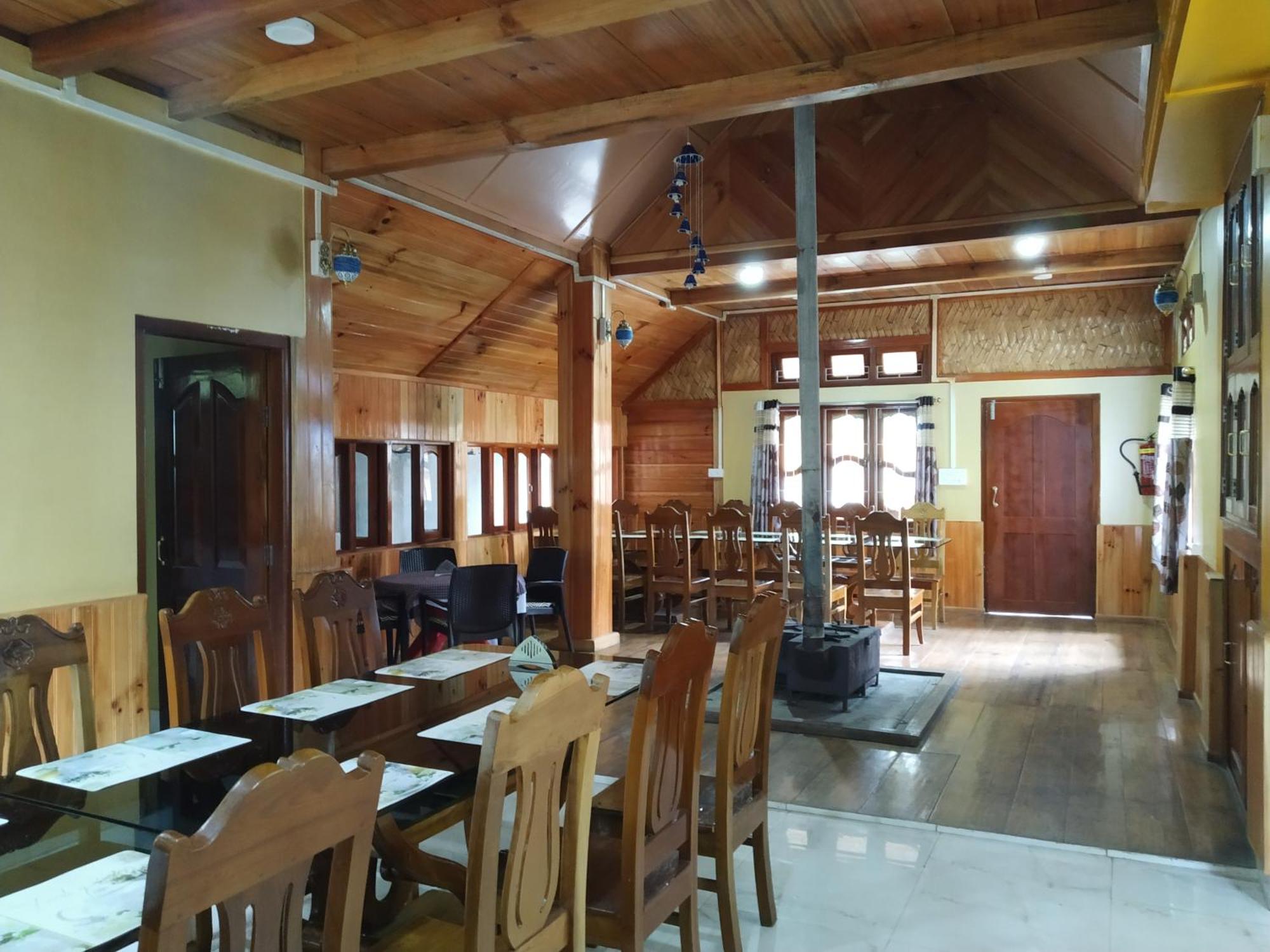 Ziro Palace Inn - A Boutique Hotel Hapoli Ngoại thất bức ảnh